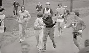 Woman who blazed a trail for equality in marathons hits London’s starting line
